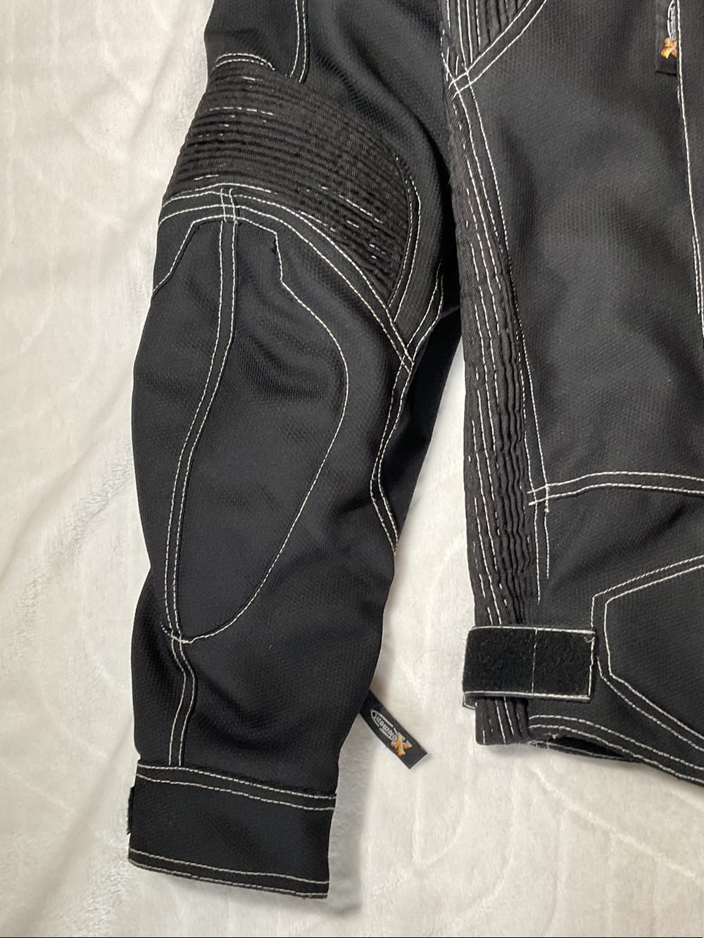 Motorcycle protective jacket - Picture 13 of 15